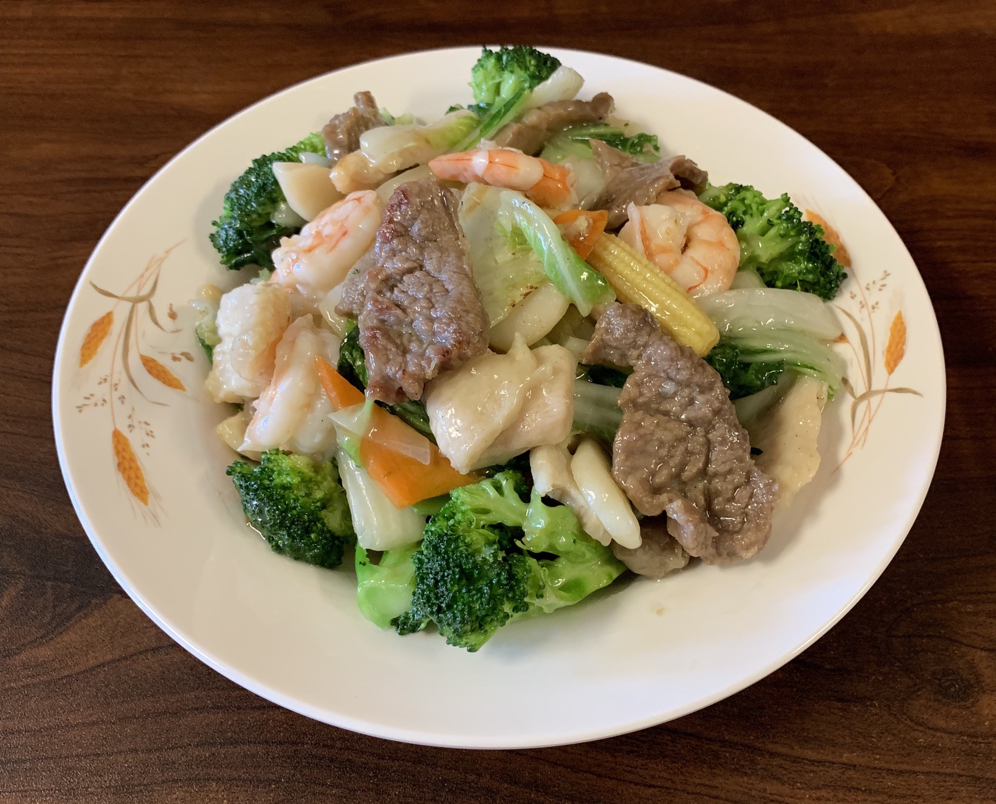 Order Happy Family food online from Great Wall Chinese Restaurant store, Western Springs on bringmethat.com