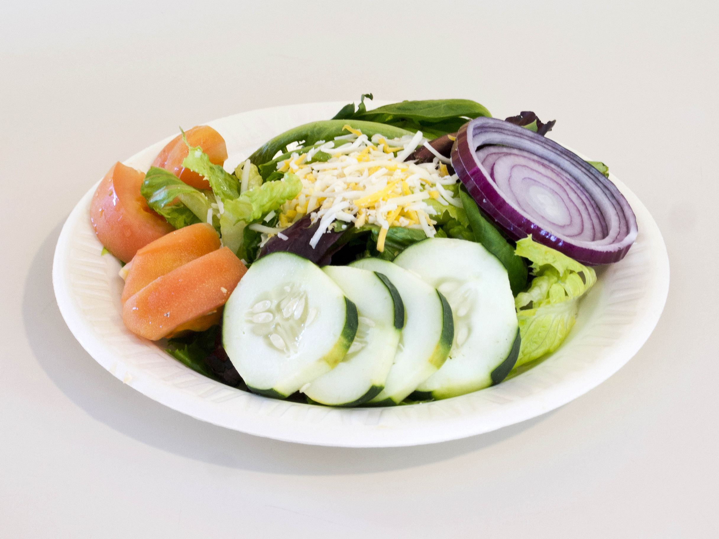 Order Fresh Salad food online from Masons Chicken & Seafood store, Desoto on bringmethat.com