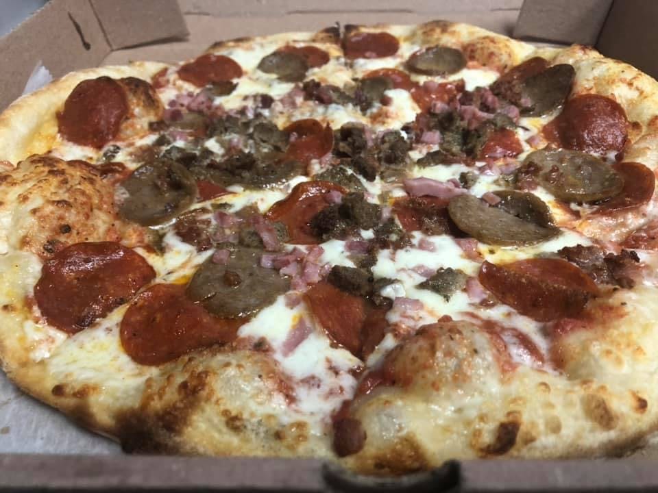 Order Meat Lover's Pizza - Small 10'' food online from North End Pizza store, Oviedo on bringmethat.com