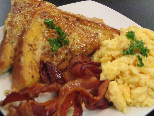 Order French Toast  Platter food online from Eggs & Sushi store, Springfield on bringmethat.com