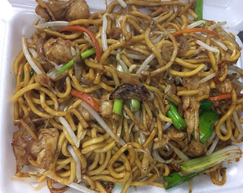 Order Chicken Lo Mein food online from Chop Suey Huang store, Chicago on bringmethat.com