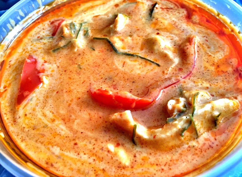 Order 69. Creamy Panang Curry food online from Jasmine Thai Noodle & BBQ store, Valencia on bringmethat.com