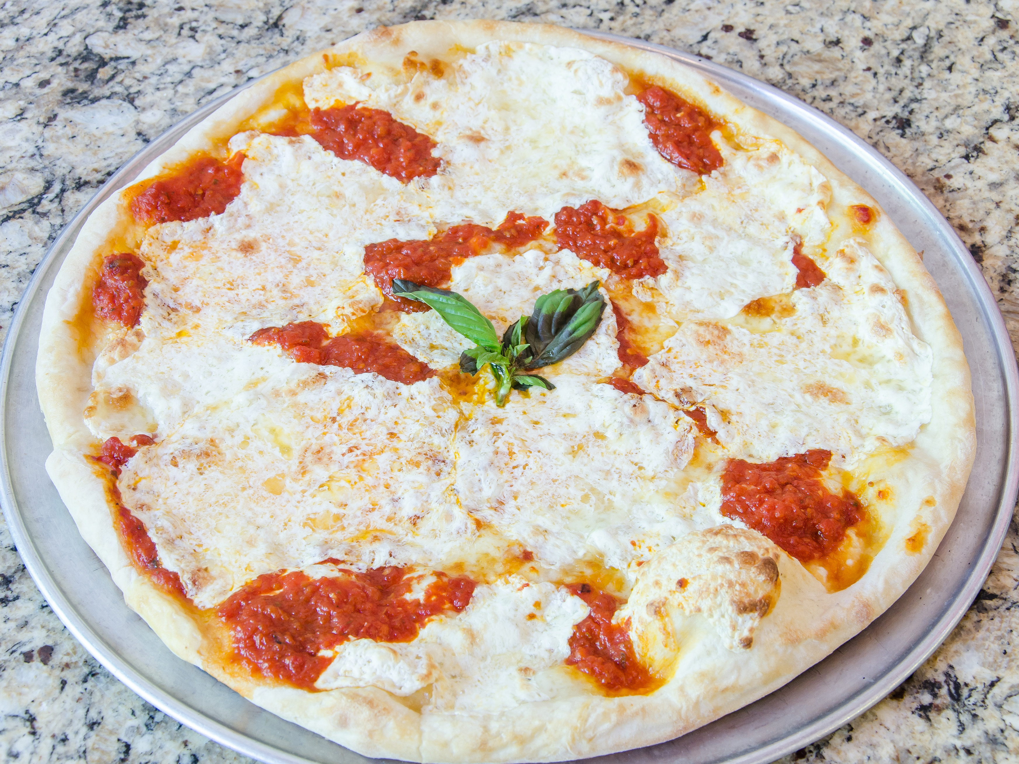 Order Margarita Pizza food online from Pizzarelli's Pizza store, Scarsdale on bringmethat.com