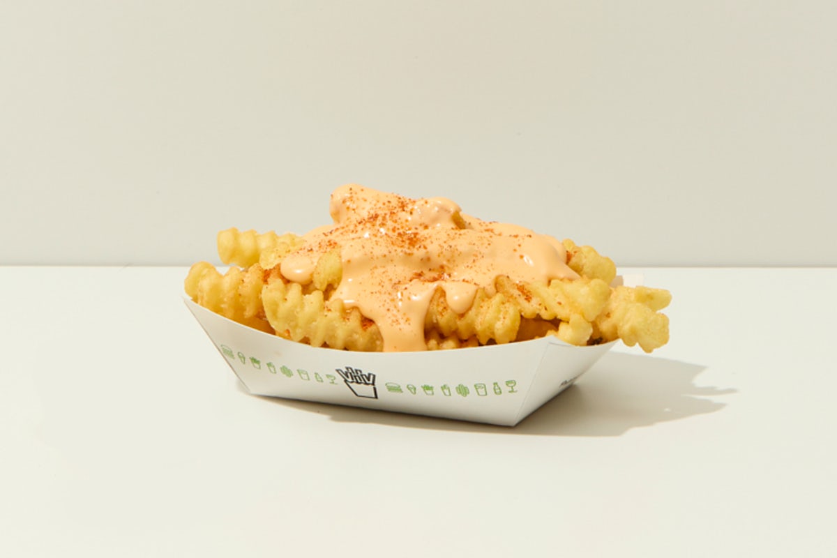 Order Spicy Cheese Fries food online from Shake Shack store, Kirkland on bringmethat.com