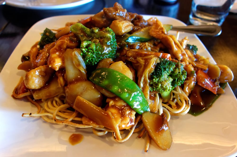 Order 856. Double Pan Fried Noodle food online from Lao Sze Chuan store, Skokie on bringmethat.com