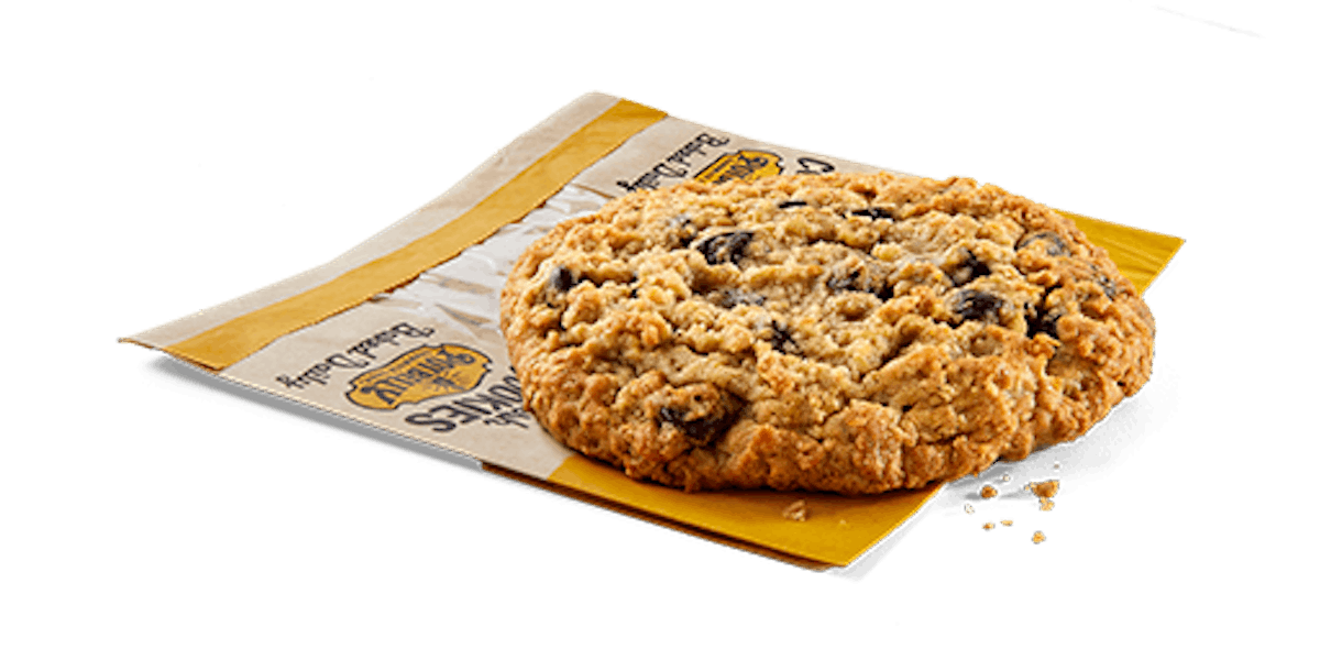 Order Oatmeal Chocolate Chip Cookie food online from Potbelly store, Chicago on bringmethat.com