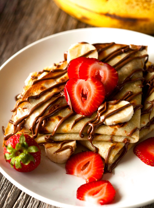Order Nutella-Strawberry food online from Sunset Grill store, Los Angeles on bringmethat.com