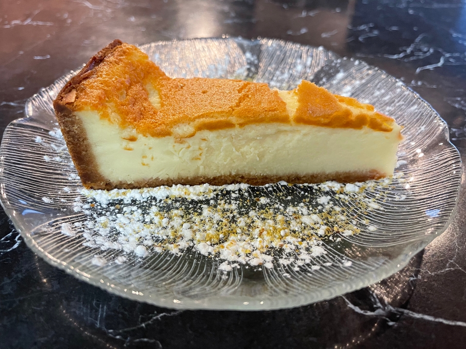 Order MASCARPONE CHEESECAKE food online from Bitcoin Pizza store, Seattle on bringmethat.com
