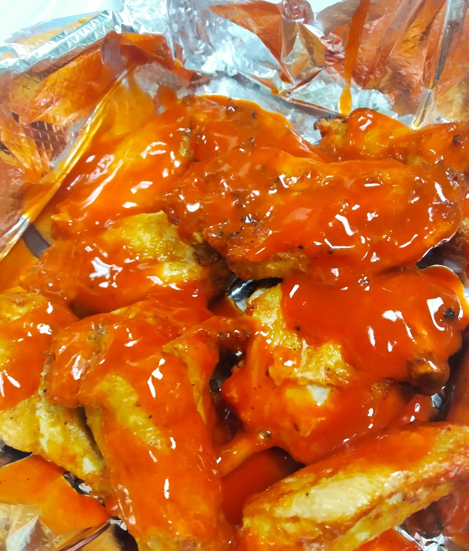 Order Hot Wings. food online from Hot Oven Pizza store, West Jordan on bringmethat.com