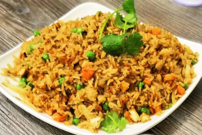 Order Spicy Guru Fried Rice food online from Loving Hut store, Tempe on bringmethat.com