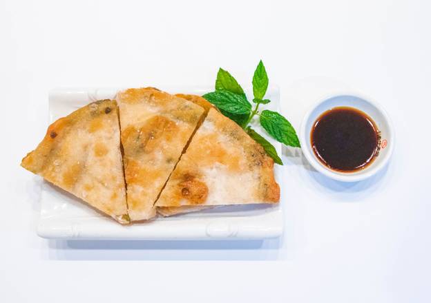 Order D15. Scallion Pancake 葱油饼 food online from Shi Miao Dao store, Quincy on bringmethat.com