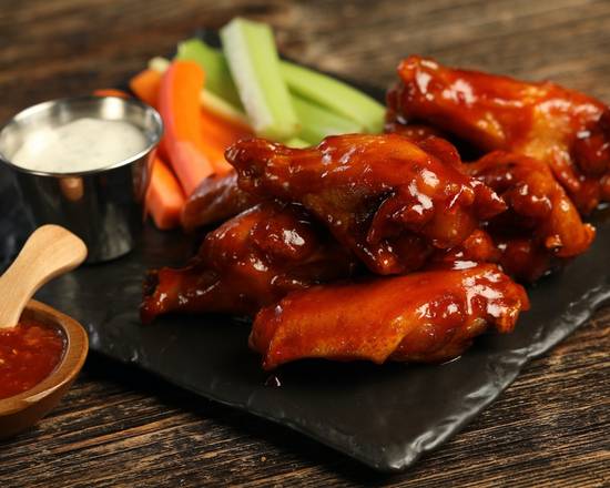 Order Traditional Sweet Chili food online from Wild Wild Wings store, Ponchatoula on bringmethat.com