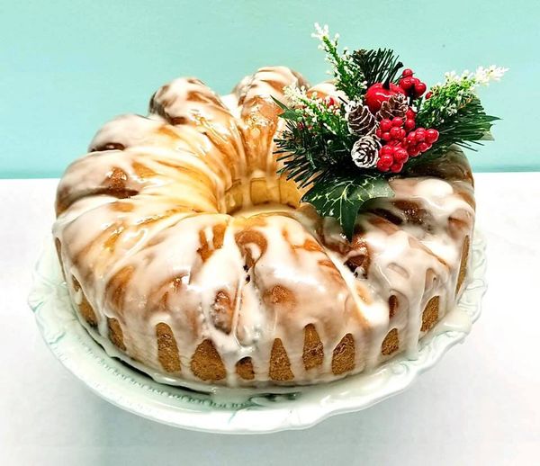 Order Tea Ring (You Choose the Frosting and Toppings) food online from Cinnamom store, Grand Blanc on bringmethat.com