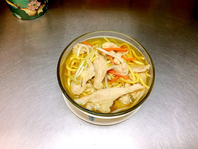 Order Chicken Noodle Soup  鸡面汤 food online from ChinaDragon store, Anoka on bringmethat.com
