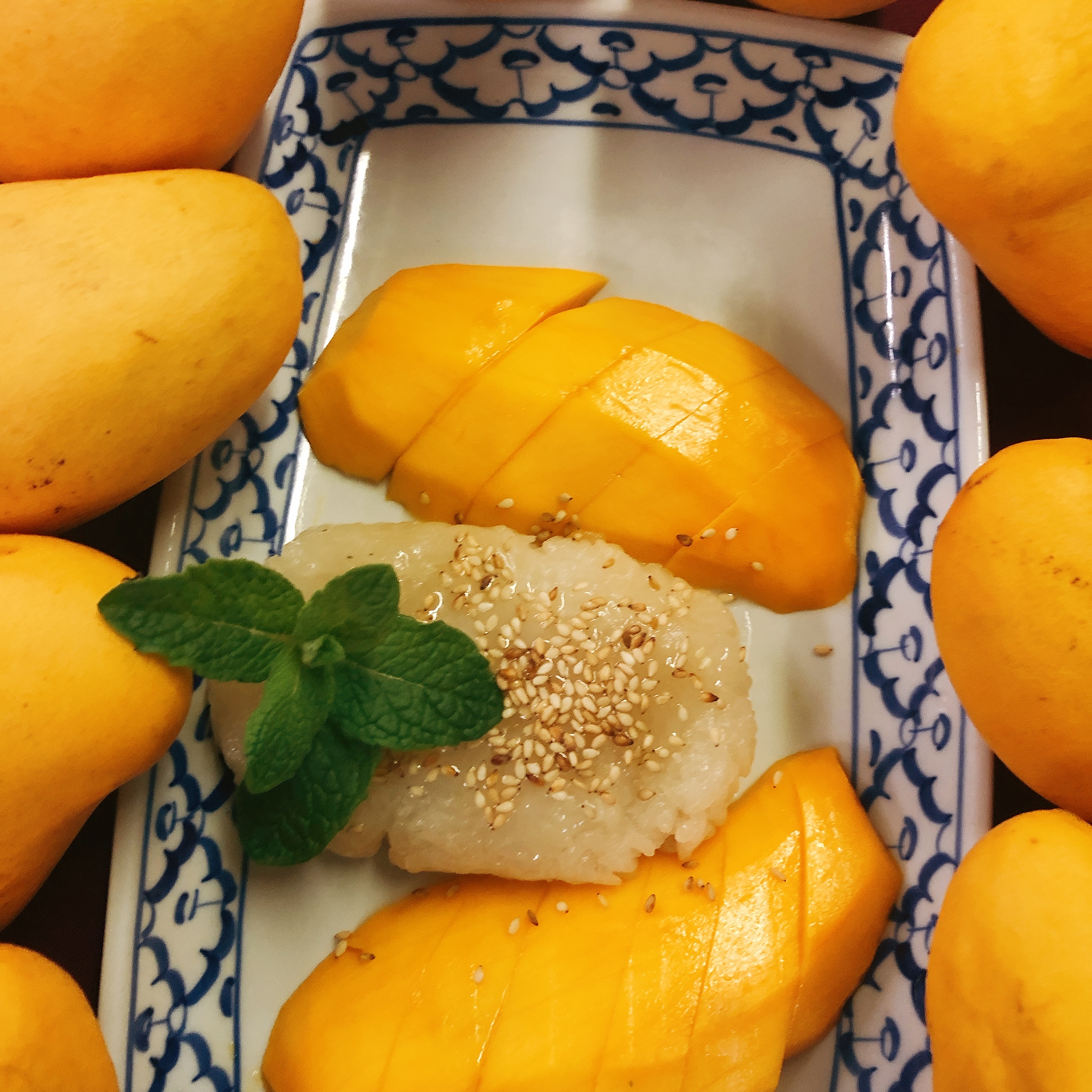 Order Sweet Sticky Rice with Mango food online from Siam House store, Bloomington on bringmethat.com