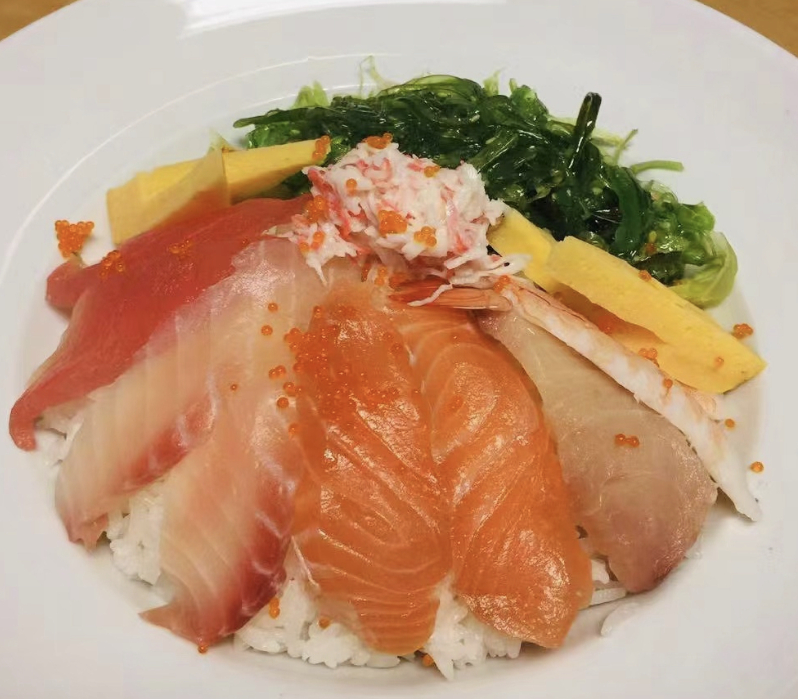 Order Sashimi Bowl food online from Super Sushi store, Las Vegas on bringmethat.com
