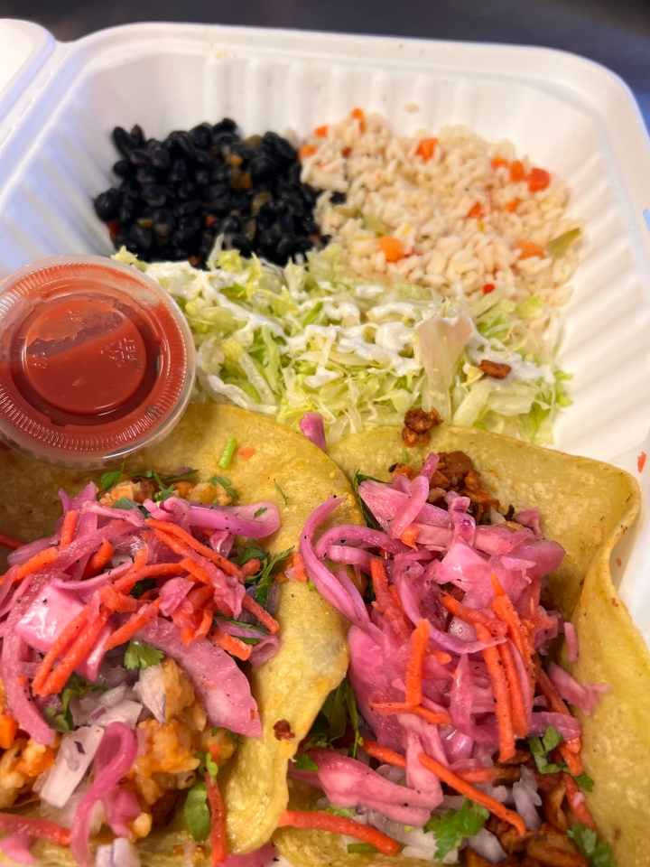 Order Taco Dinner (Todays Special!) food online from Carlos Que Pasa store, Toledo on bringmethat.com