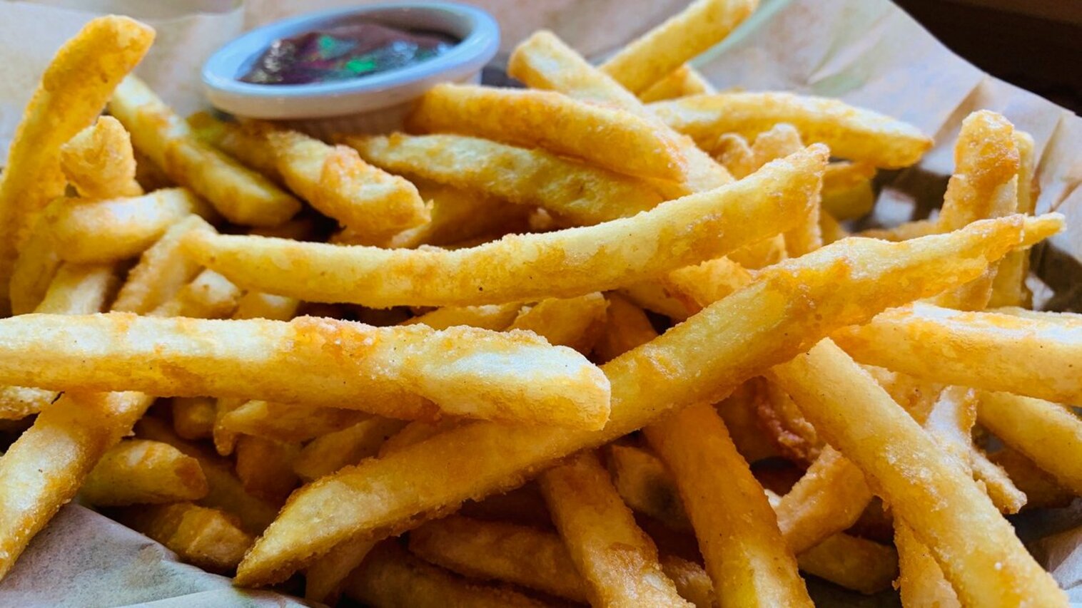 Order Golden Crunch Fries food online from Cornucopia store, Springfield on bringmethat.com