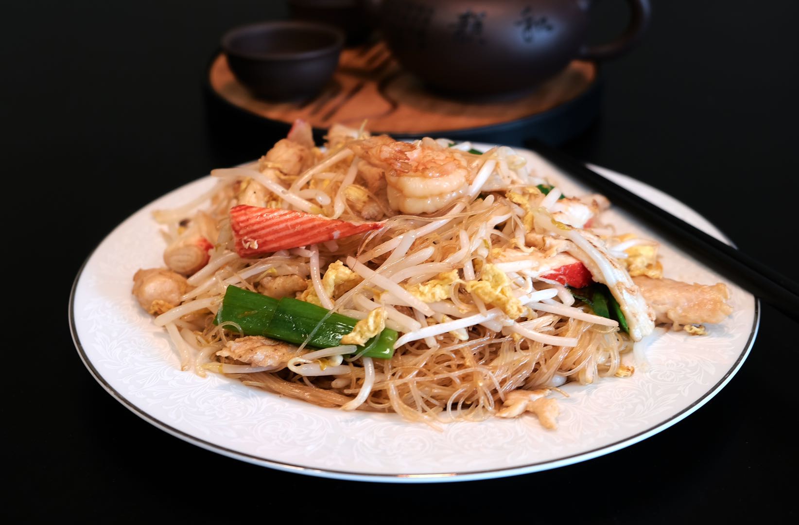 Order Singapore Rice Noodle food online from Beijing Cafe store, Rancho Cordova on bringmethat.com