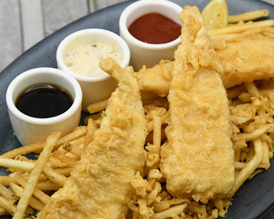 Order Fish + Chips food online from Simon & Seaforts store, Anchorage on bringmethat.com
