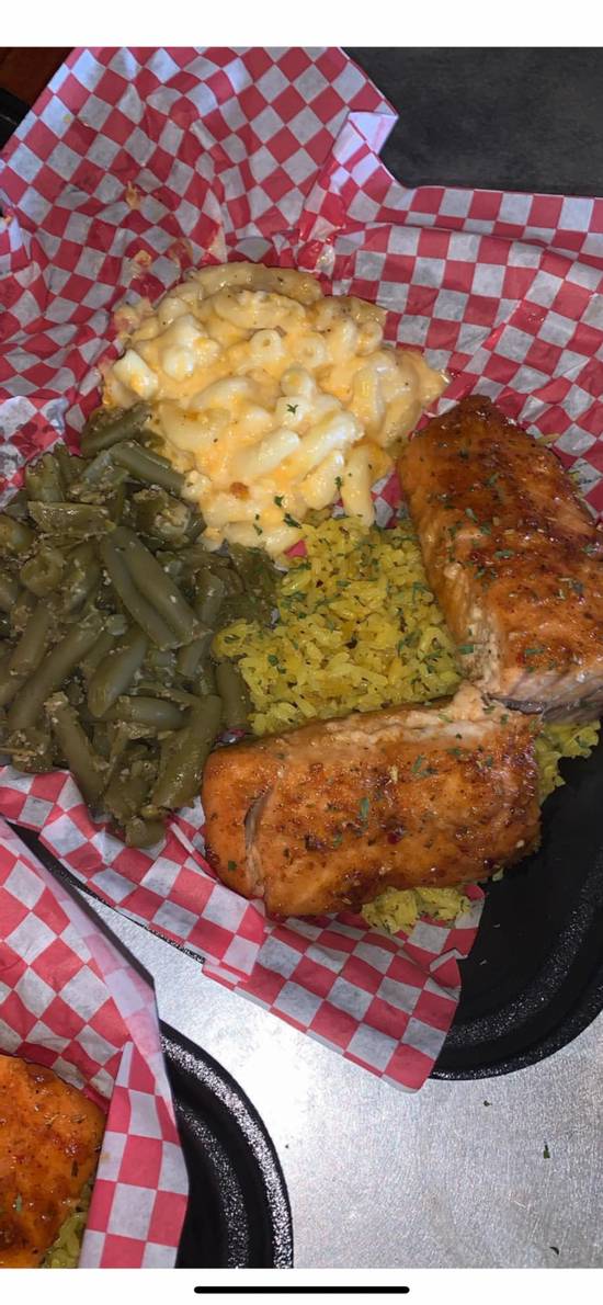 Order 8oz Salmon Plate with 2 sides food online from Good EATS store, Jackson on bringmethat.com