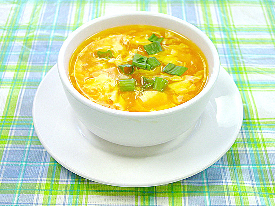 Order Egg Drop Soup food online from Chinese Kitchen store, Schiller Park on bringmethat.com