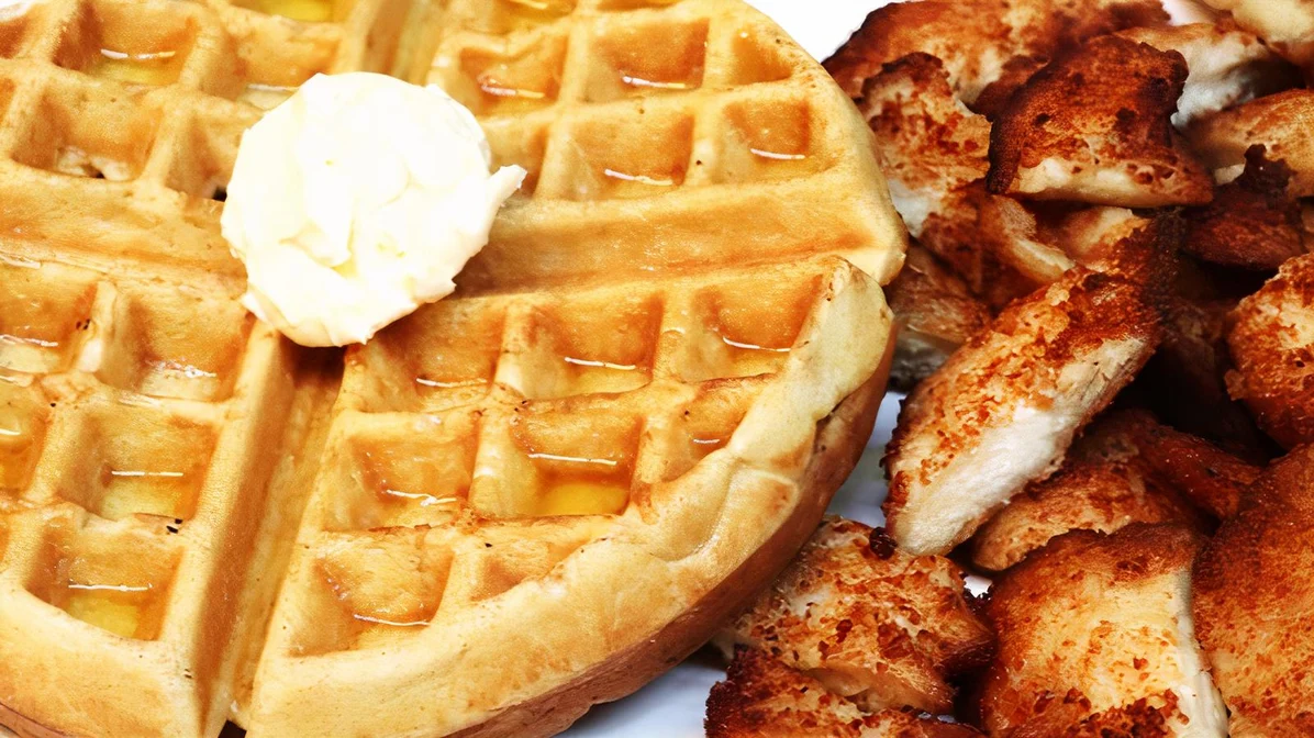 Order Chicken and Waffle food online from Lee Family Deli store, Camden on bringmethat.com