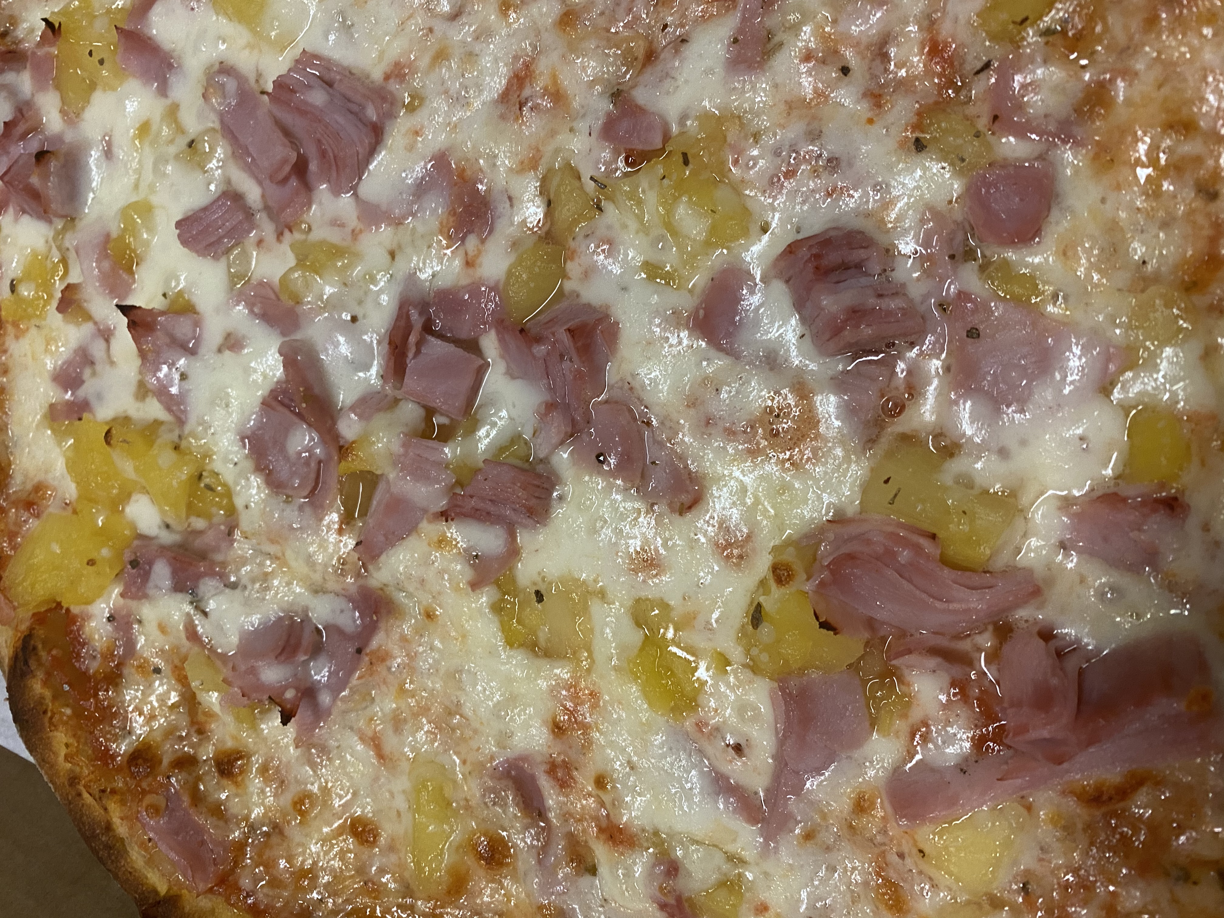 Order Hawaiian Pizza food online from Tre Colore store, Middletown on bringmethat.com