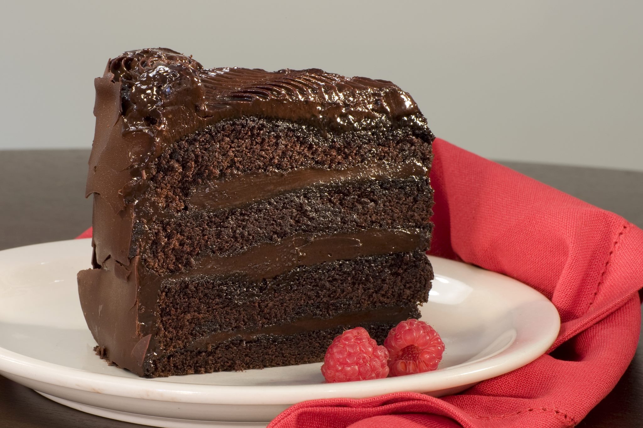 Order Chocolate Cake food online from Pats Select Pizza | Grill store, Smyrna on bringmethat.com