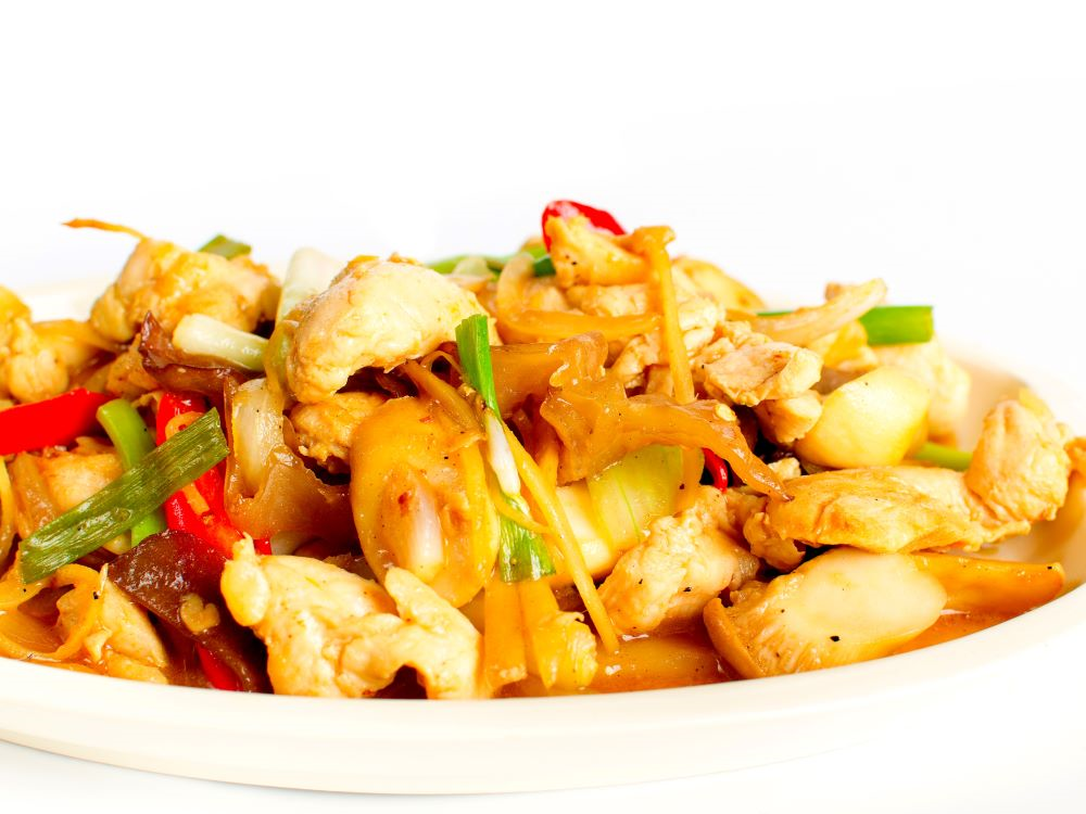 Order Ginger Dish food online from Zabb Thai Spice Kitchen store, Las Vegas on bringmethat.com