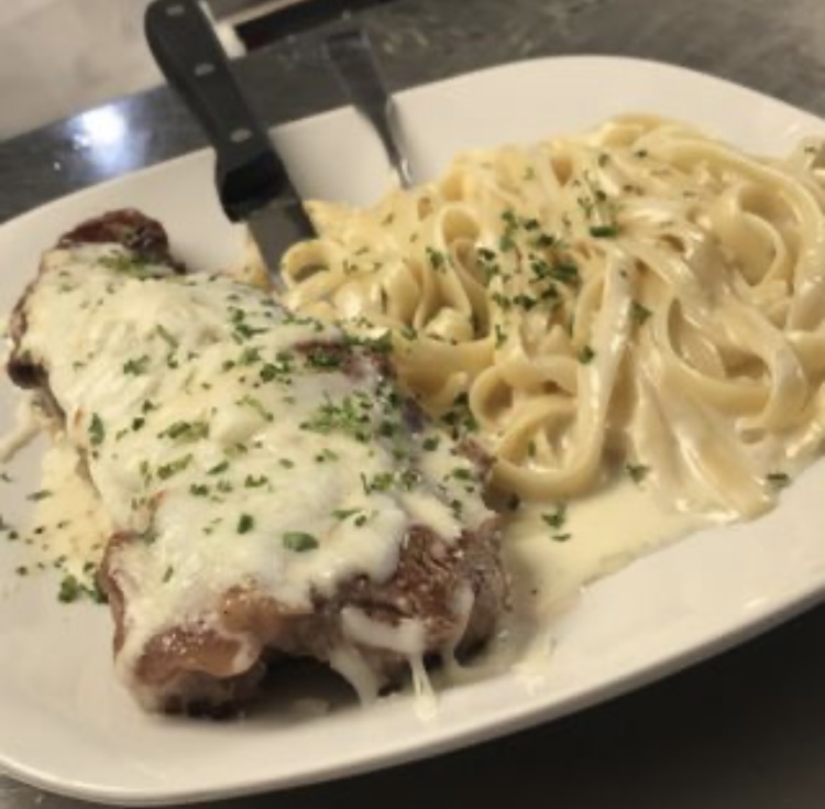 Order Steak Alfredo food online from The Pasta Factory store, Avondale on bringmethat.com