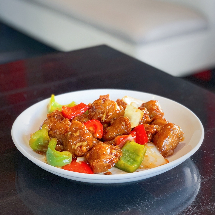 Order Vegan Ginger Garlic Chicken food online from Kung Pao China Bistro store, West Hollywood on bringmethat.com