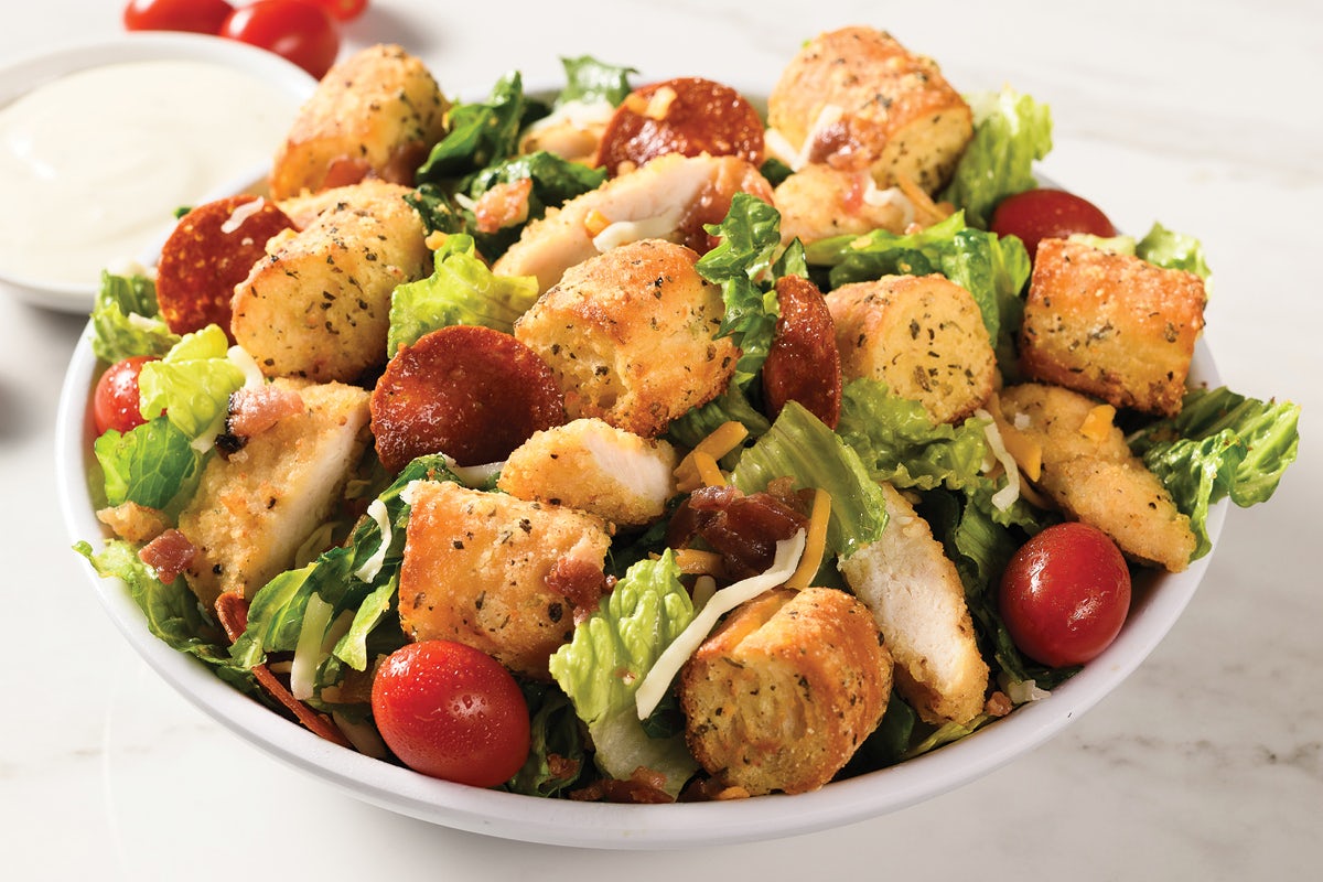 Order Crispy Chicken Bacon Ranch Salad food online from Fazoli's store, Champaign on bringmethat.com