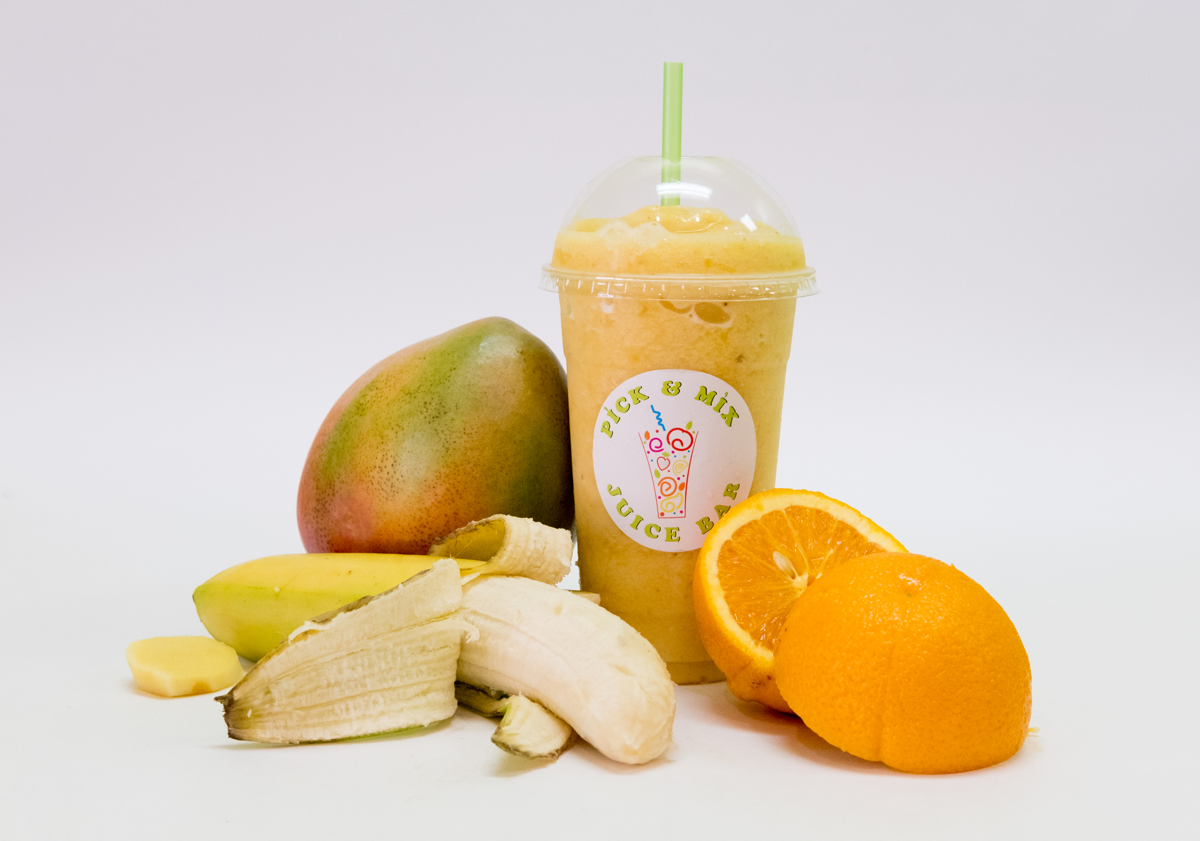 Order S4. Orange, Mango, Banana and Non Fat Yogurt Smoothie food online from Pick & Mix Juice Bar store, Burbank on bringmethat.com