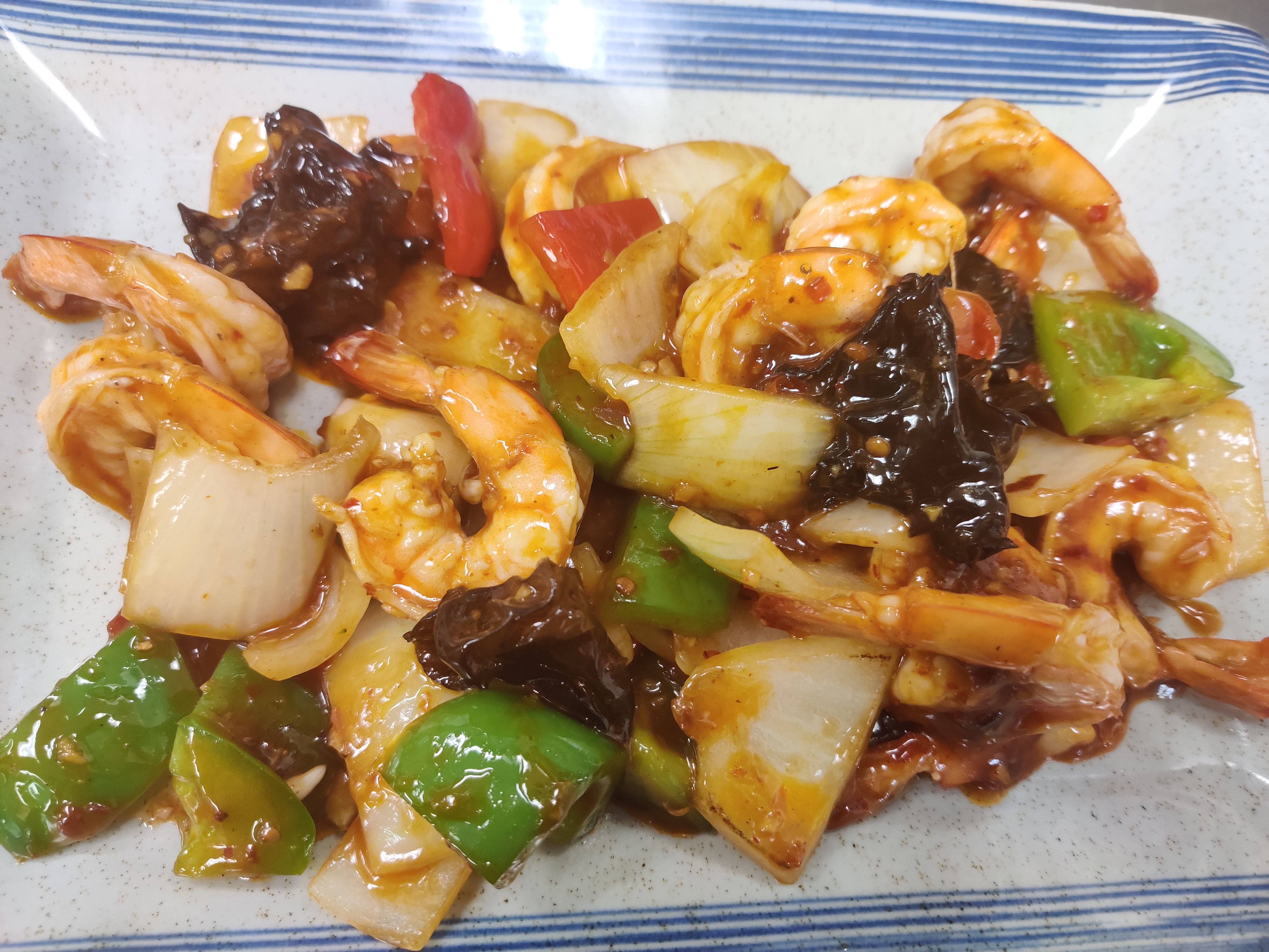 Order J4. Shrimp Garlic Sauce Style 鱼香虾 food online from Red Chili store, Vestal on bringmethat.com