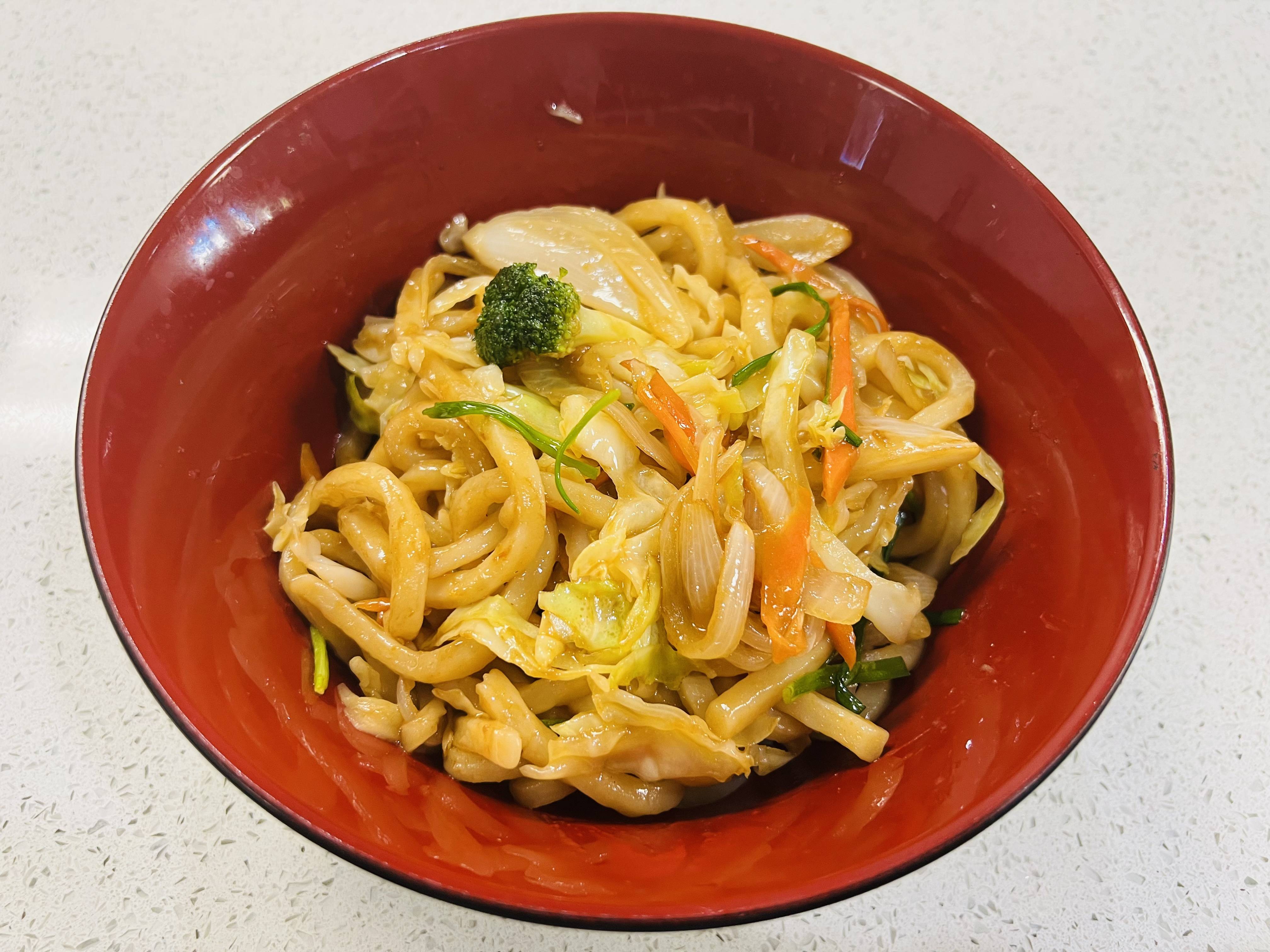 Order Pan Fried Veggie Udon food online from Quickly store, Sacramento on bringmethat.com