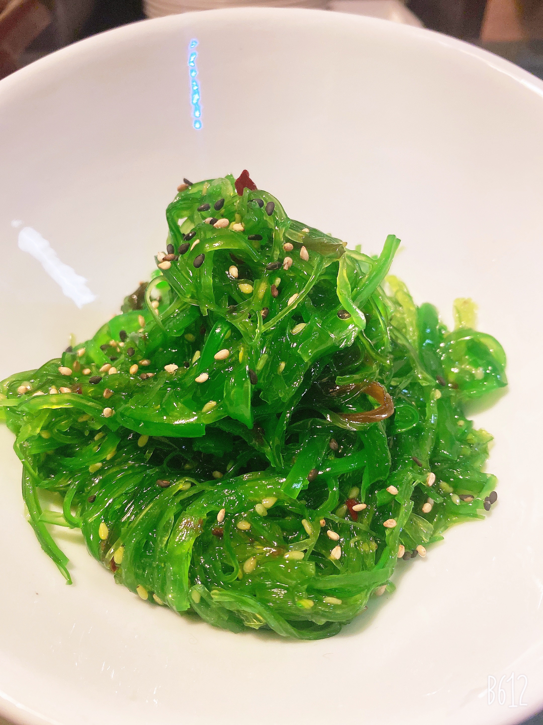 Order Seaweed Salad food online from Kissho Asian Bistro & Sushi bar store, Columbus on bringmethat.com