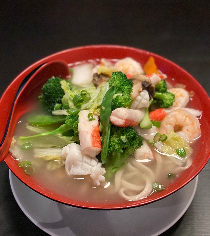 Order Seafood Noodle Soup food online from Katy Dumpling store, Oak Park on bringmethat.com