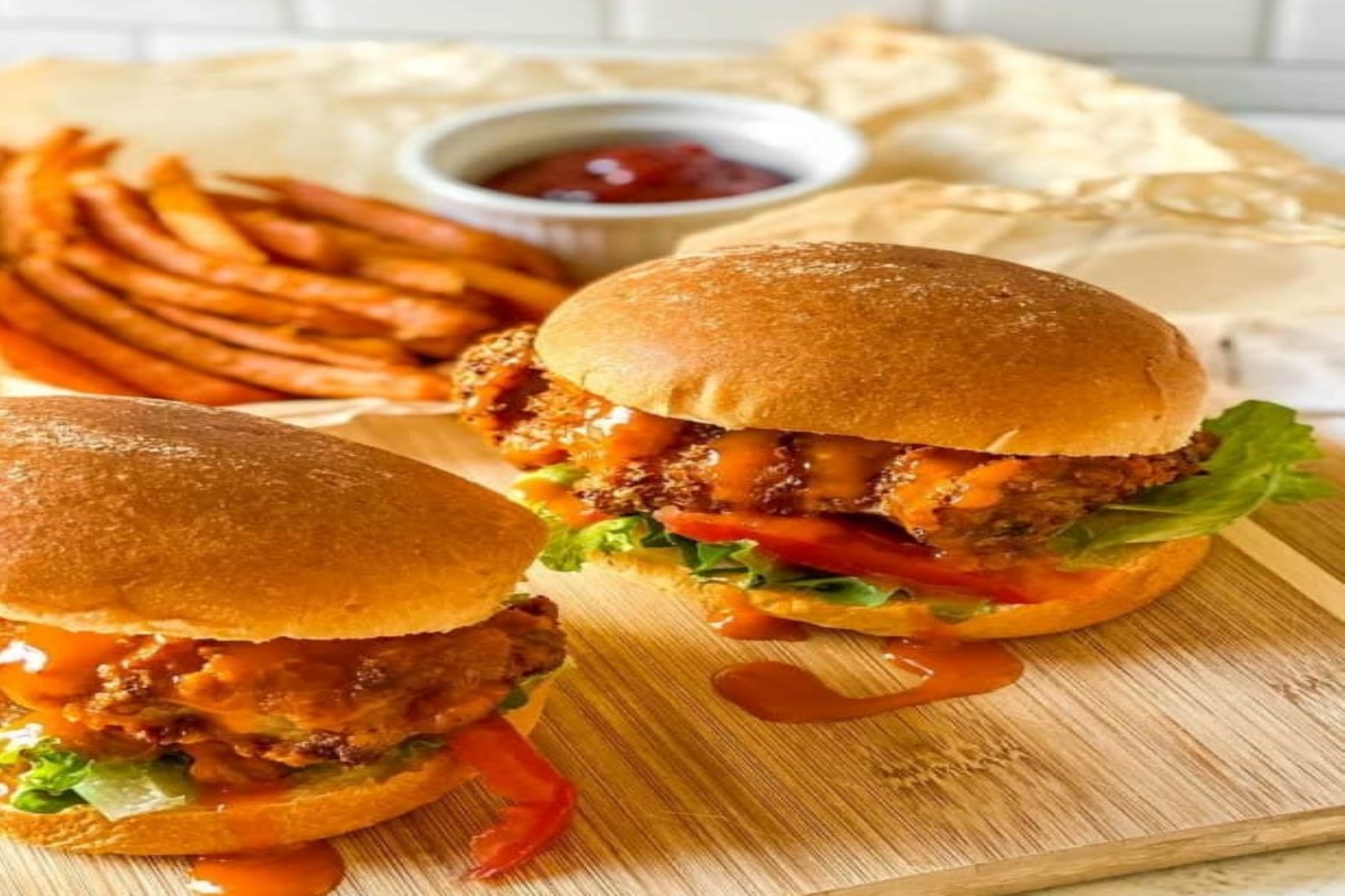 Order Buffalo Chicken Slider food online from Atomic wings store, New York on bringmethat.com
