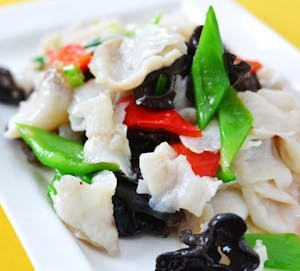 Order G8. Fried Fish Fillet with Vegetable 生炒鱼片 food online from Garage Restaurant store, San Gabriel on bringmethat.com
