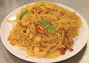 Order Singapore Style Rice Noodles food online from Season Kitchen store, Granite Bay on bringmethat.com