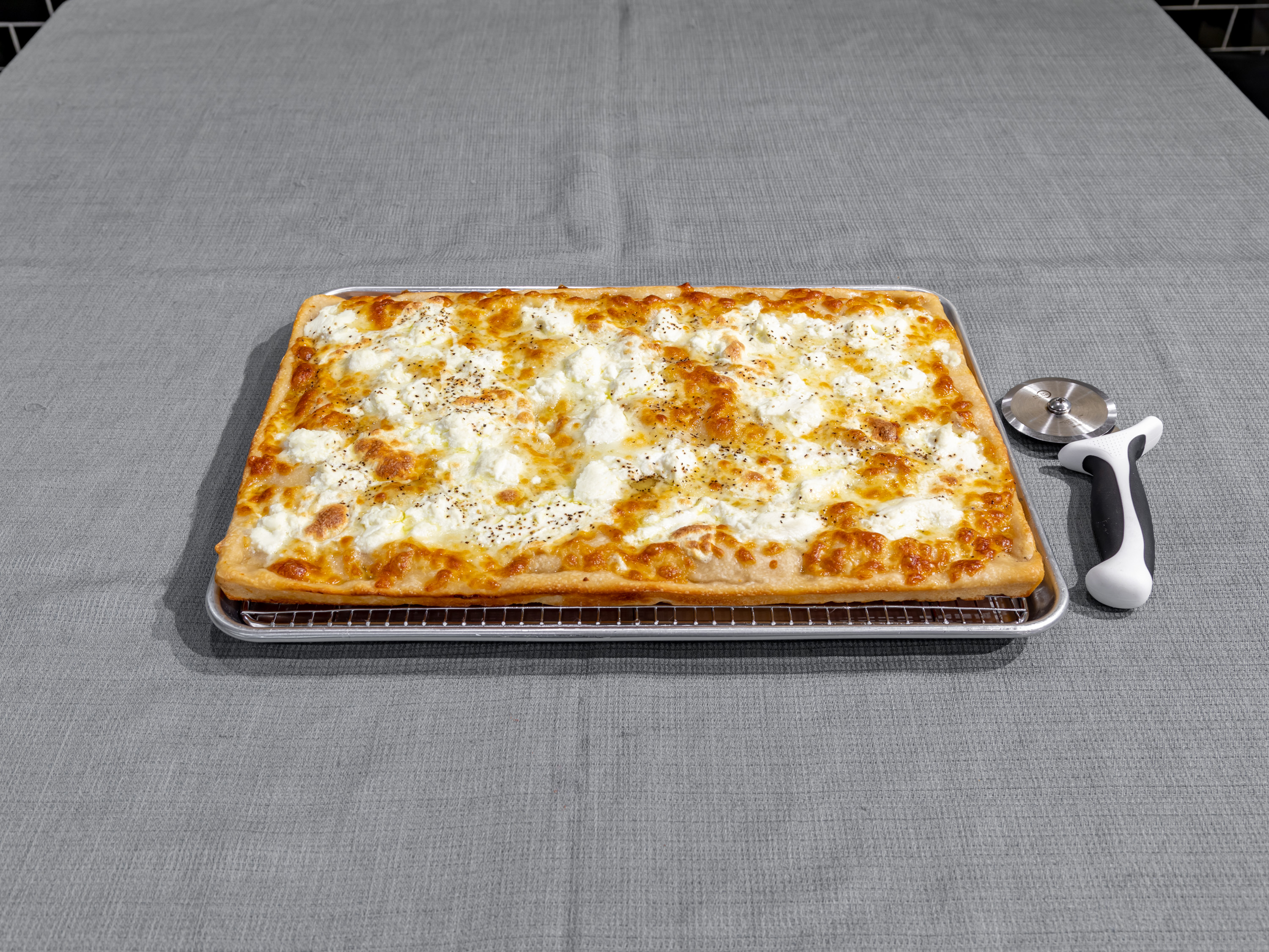 Order White Pizza Pie food online from Carnegie Pizza store, New York on bringmethat.com