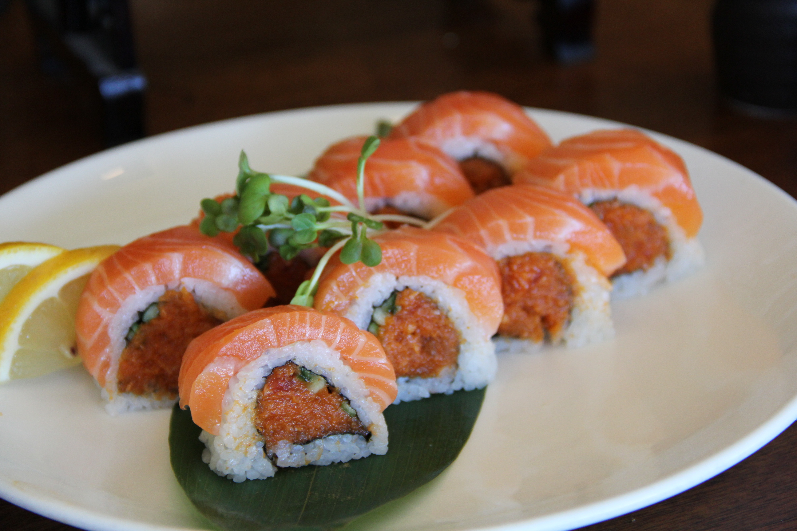 Order King Salmon Roll food online from Tomomi Sushi store, Alhambra on bringmethat.com