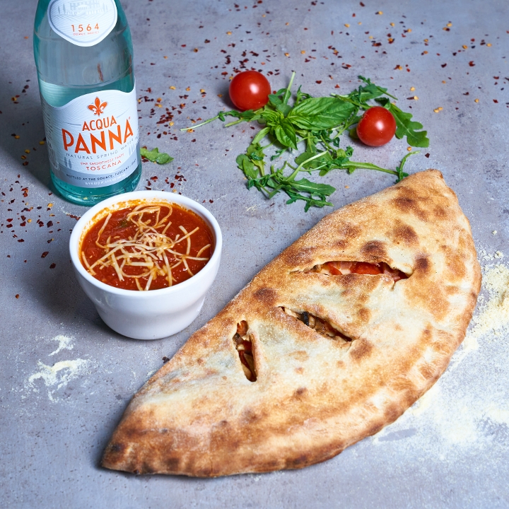 Order Classic Calzone food online from The Bella Ciao store, Charlotte on bringmethat.com