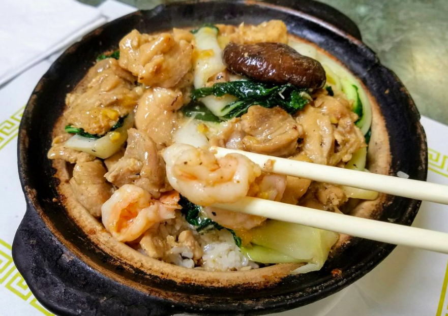 Order SP2. Rice in Claypot with Shrimp and Chicken food online from Sais Restaurant store, San Francisco on bringmethat.com