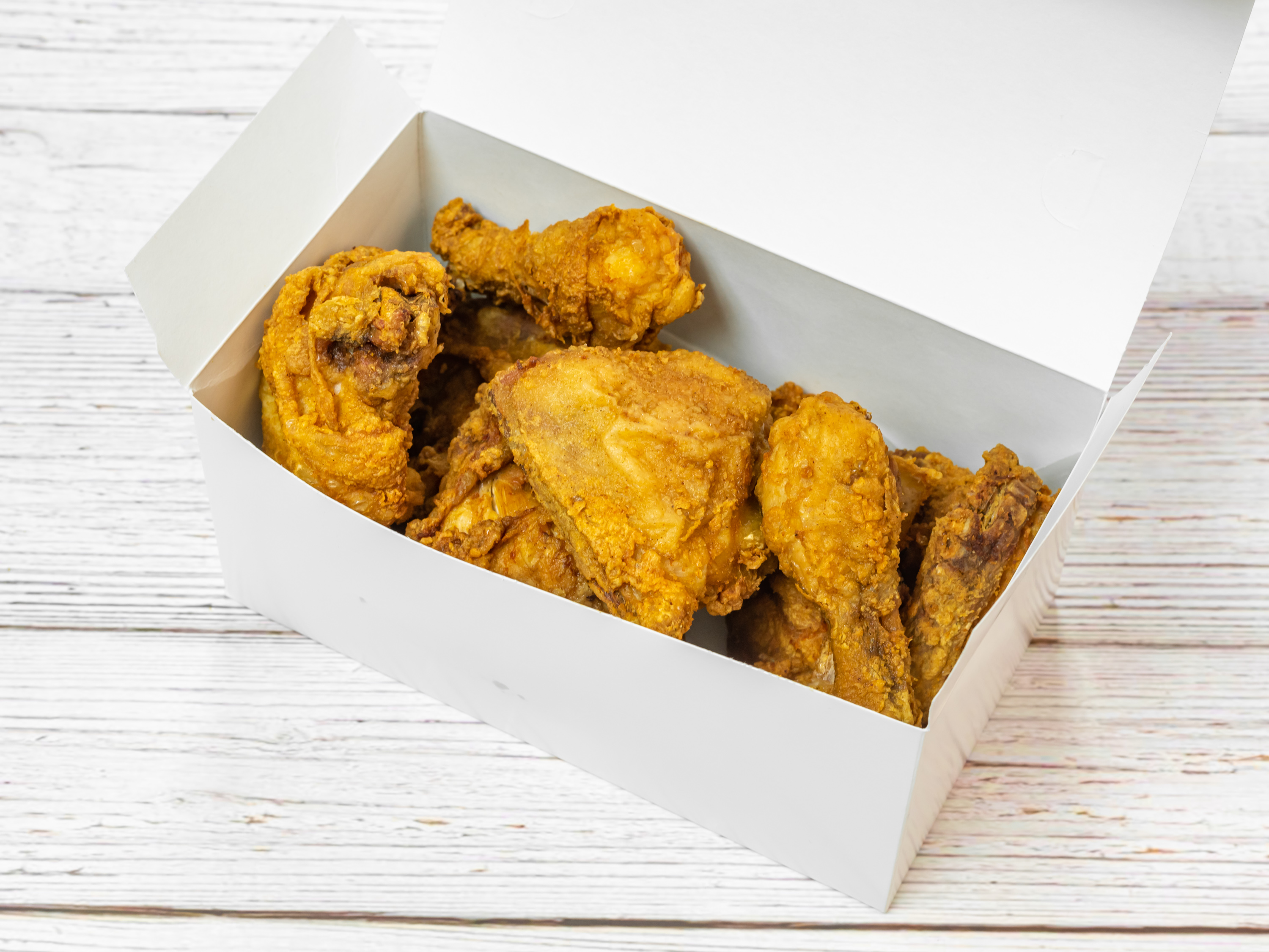 Order 114. Fried Chicken Bucket 8 Pieces food online from 5 Star Deli And Grill store, Browns Mills on bringmethat.com