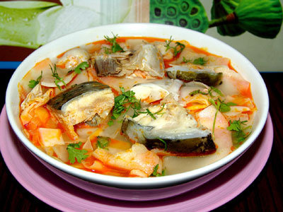 Order Sour Soup with CATFISH food online from Pho Cali store, Rocklin on bringmethat.com