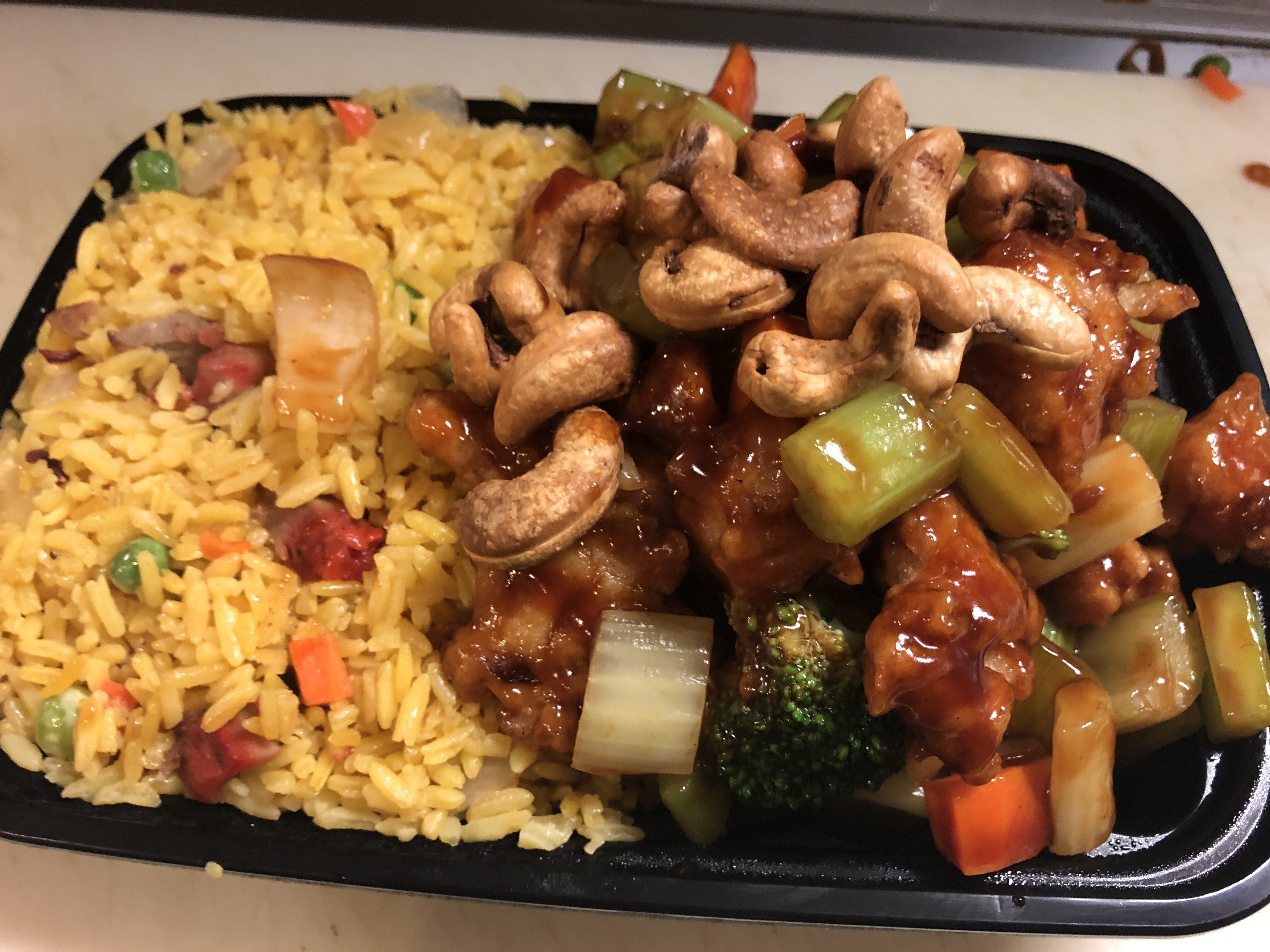 Order 5. Chicken with Cashew Nuts Combination food online from CHINA JOY 81 store, Jacksonville on bringmethat.com