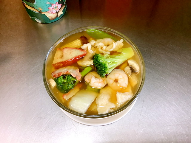 Order House Special Soup  本楼汤 food online from ChinaDragon store, Anoka on bringmethat.com
