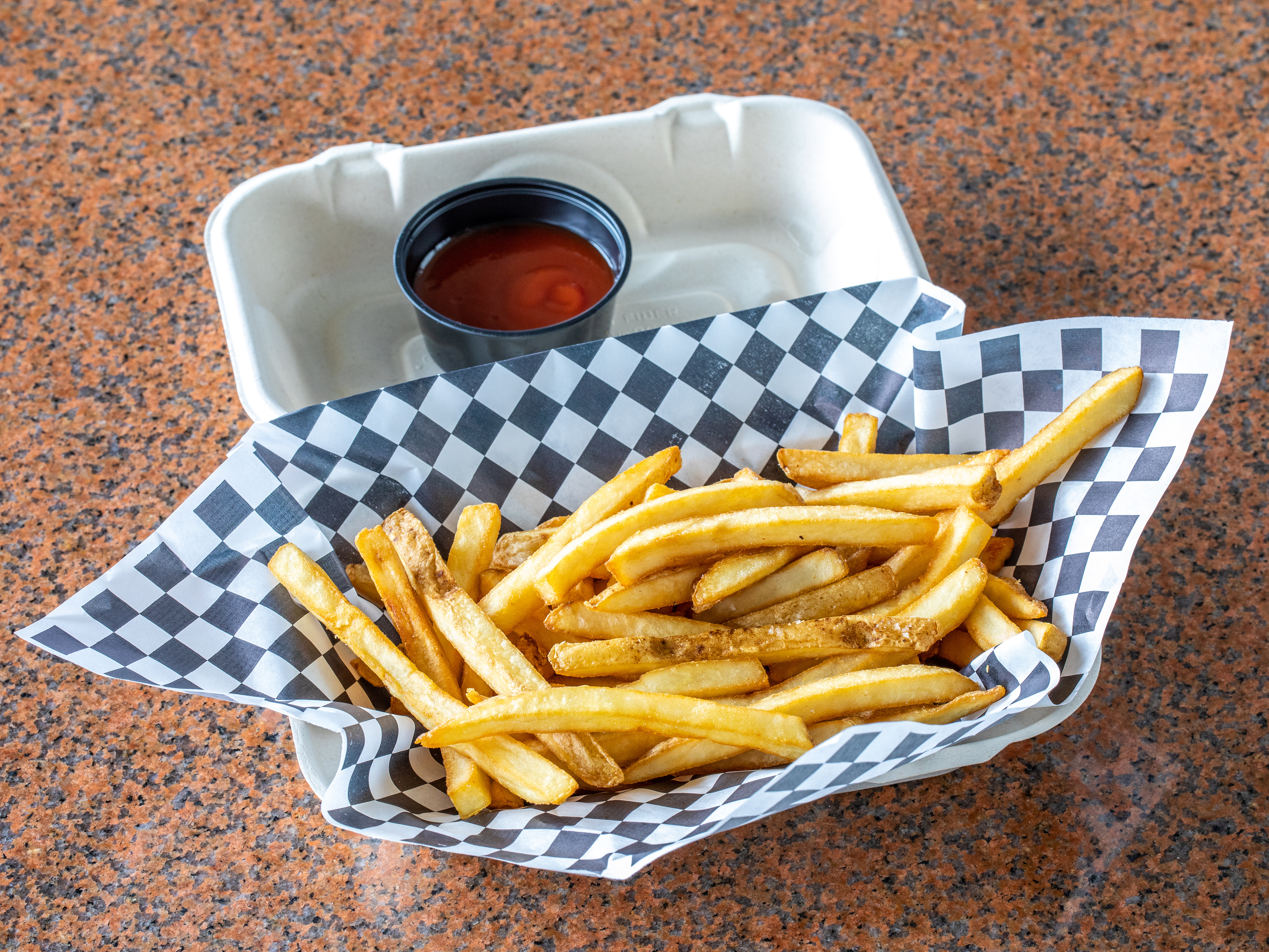 Order French Fries food online from Chicken and Brisket store, Honolulu on bringmethat.com
